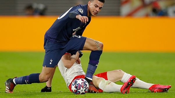 Dele Alli assaltado e agredido Dele Alli assaltado e agredido