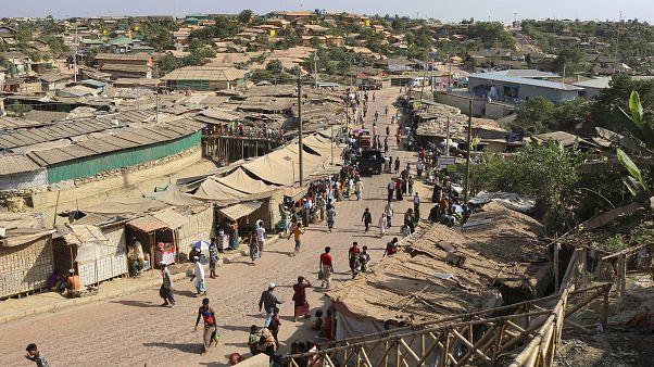 Bangladeş'teki Kutulalong mülteci kampı Bangladeş'teki Kutulalong mülteci kampı