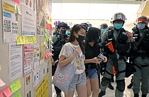 بستنی «با طعم گاز اشک‌آور» در هنگ کنگ