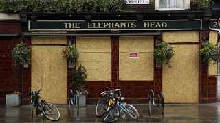 Virus Outbreak Britain Pubs Closed Photo Gallery
