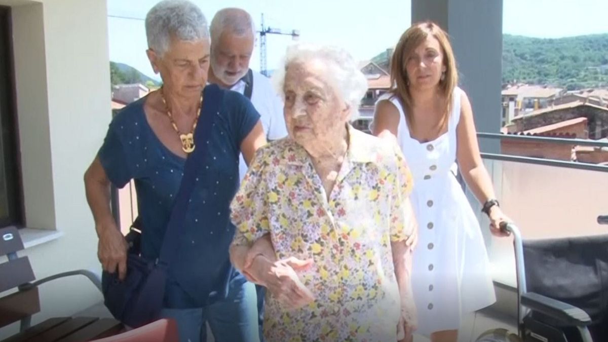 پیرترین زن اسپانیا از کرونا نجات پیدا کرد