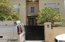 مقر إقامة السفير الصيني لدى تل أبيب غداة العثور عليه ميتا في سريره. التاريخ: 17-05-20
