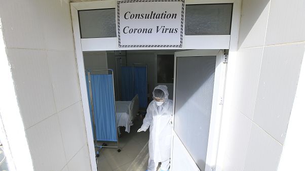 Cezayir'de koronavirüs salgını Cezayir'de koronavirüs salgını
