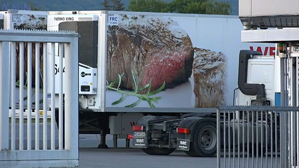 Covid-19 : multiplication des cas dans les abattoirs de plusieurs pays Covid-19 : multiplication des cas dans les abattoirs de plusieurs pays