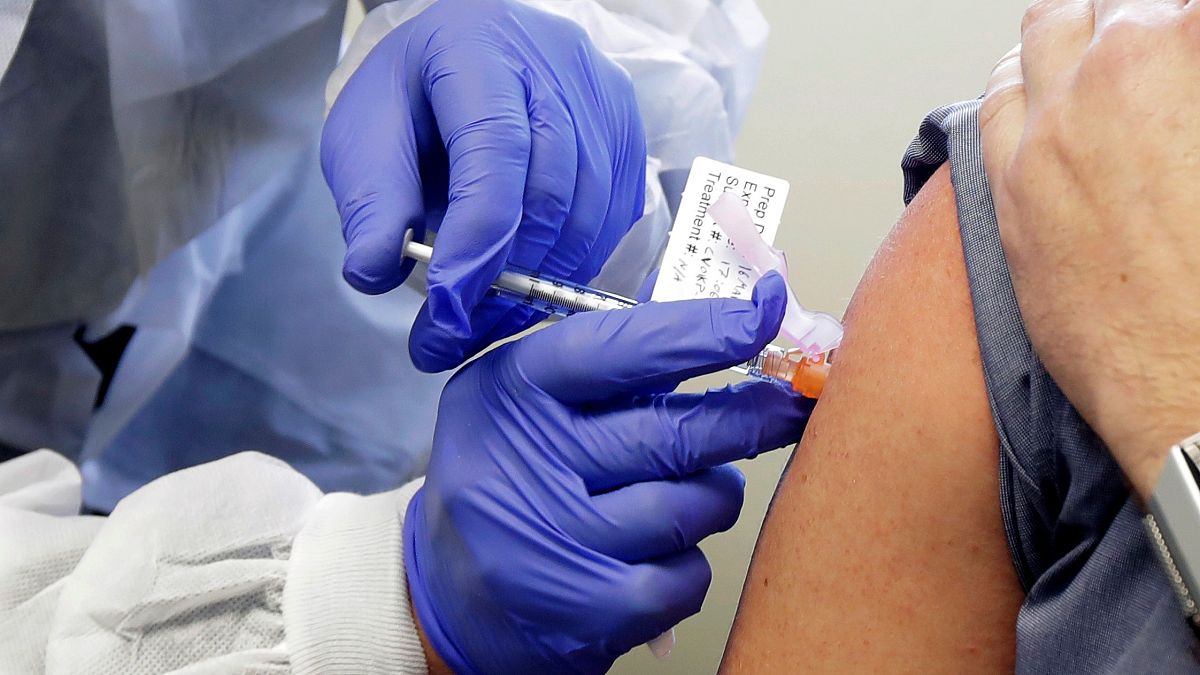 ABD 300 milyon doz Covid-19 aşısı sipariş verdi