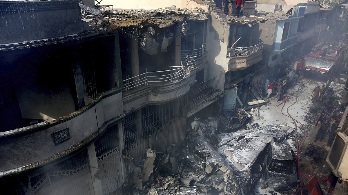 Zerstörte Wohngebäude in Karatschi