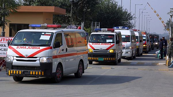 Se estrella un avión de pasajeros en Pakistán con 108 personas a bordo Se estrella un avión de pasajeros en Pakistán con 108 personas a bordo