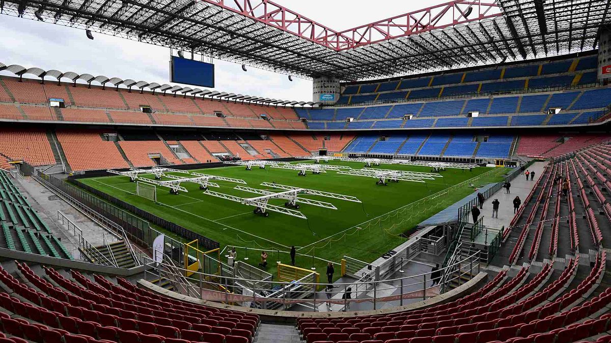 نظرة عامة على ملعب سان سيرو في ميلانو، إيطاليا، 4 أبريل 2019