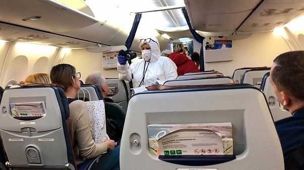 Проверка пассажиров в самолете "Аэрофлота". Аэропорт Шереметьево Проверка пассажиров в самолете "Аэрофлота". Аэропорт Шереметьево