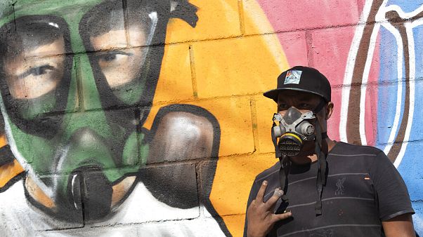 Graffiti im Kampf gegen Corona Graffiti im Kampf gegen Corona