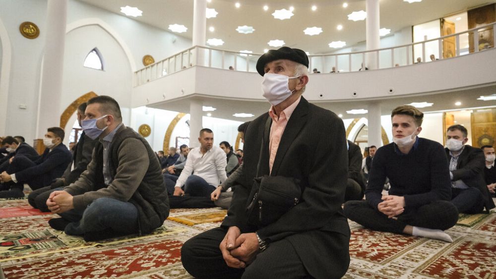 Les musulmans du monde entier célèbrent la fin du ramadan