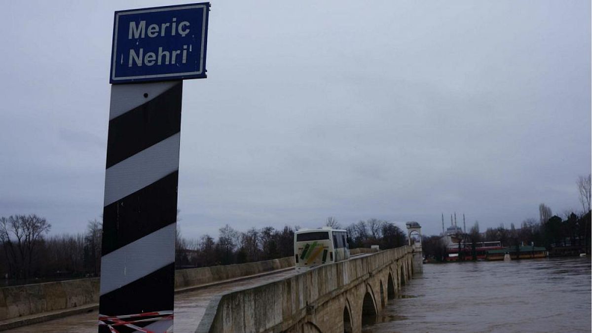  Türkiye ile Yunanistan arasında Meriç nehrinde bataklık krizi