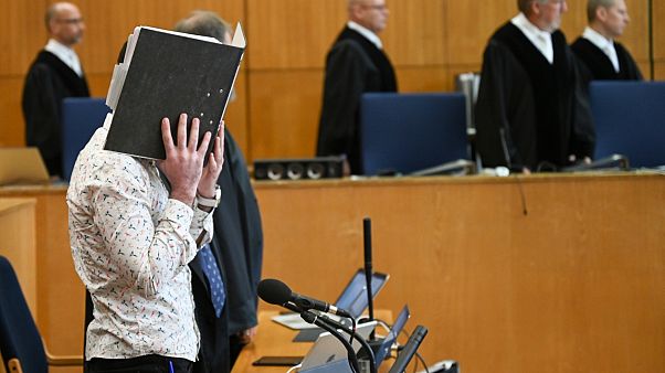 Almanya'da terör örgütü üyeliği davası Almanya'da terör örgütü üyeliği davası