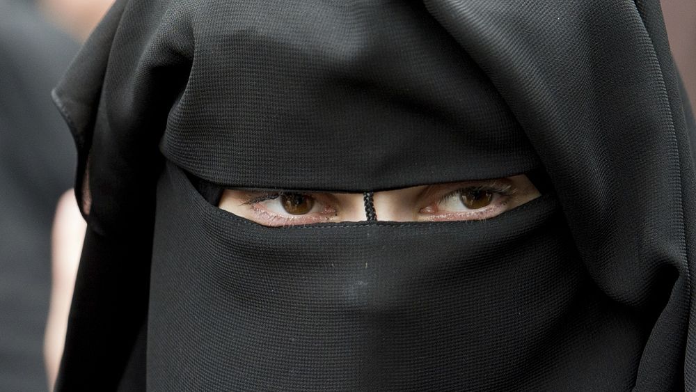 Requiring Face Masks To Fight Covid 19 While Upholding Niqab Bans Shows Irony Lost On Leaders ǀ View Euronews