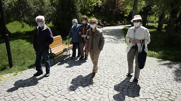 Ankara'da sokağa çıkan halk Ankara'da sokağa çıkan halk