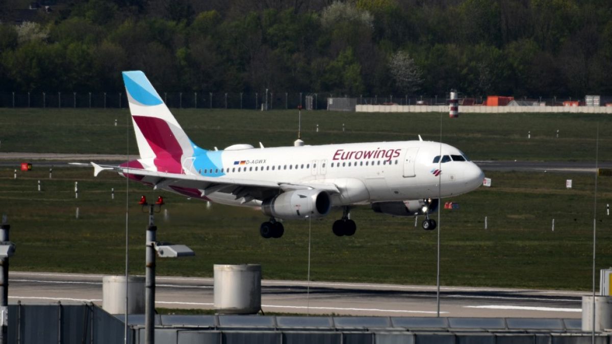 Eurowings yolcu uçağı Sardinya Adası'na inemedi