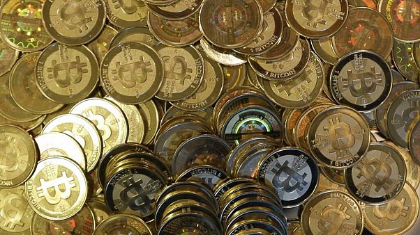 تصویری از صدها توکن بیتکوین تصویری از صدها توکن بیتکوین