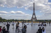 Fransa'nın başkenti Paris'in sembollerinden Eyfel Kulesi