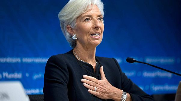 Christine Lagarde prévoit une récession de 8 à 12 % dans la zone euro en 2020 Christine Lagarde prévoit une récession de 8 à 12 % dans la zone euro en 2020