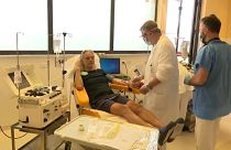 Andrea Bocelli dona sangre en el Hospital Cisanello de Pisa