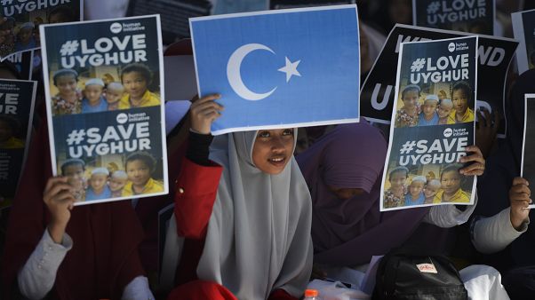 من وقفة احتجاجية في إندونيسيا ضد الانتهاكات بحق الويغور من وقفة احتجاجية في إندونيسيا ضد الانتهاكات بحق الويغور