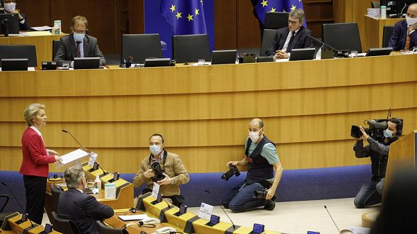 Η ΟΥΡΣΟΥΛΑ ΒΟΝ ΝΤΕΡ ΛΑΪΑΝ Η ΟΥΡΣΟΥΛΑ ΒΟΝ ΝΤΕΡ ΛΑΪΑΝ