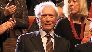 Clint Eastwood completa 90 anos e não pensa em reformar-se
