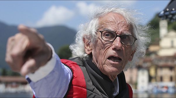 Von nun an hüllenlos - Kunstszene trauert um Christo Von nun an hüllenlos - Kunstszene trauert um Christo