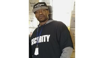 Floyd: l'ex pugile Mayweather paga i funerali dell'afroamericano