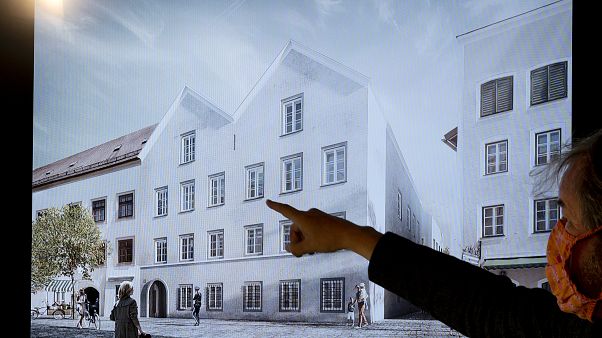 Adolf Hitler'in Avusturya'da doğduğu ev komiserlik olacak Adolf Hitler'in Avusturya'da doğduğu ev komiserlik olacak