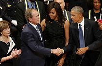  Former President Barack Obama and former President George W. Bush