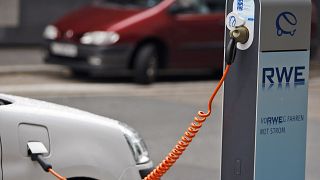 Aumenta a procura de carros elétricos na Europa