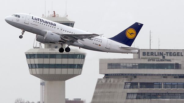 Lufthansa no vermelho Lufthansa no vermelho