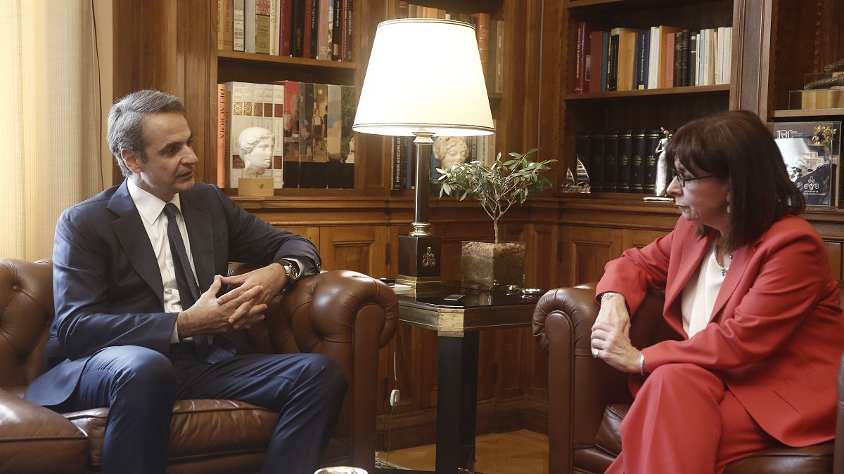 Συνάντηση της Προέδρου της Ελληνικής Δημοκρατίας Κ.Σακελλαροπούλου με τον πρωθυπουργό Κυρ.Μητσοτάκη