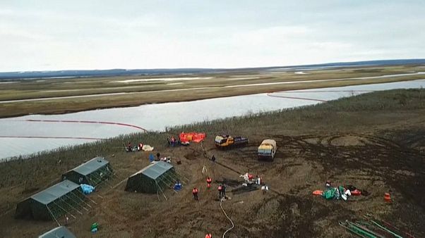 Wassersperren bei Norilsk Wassersperren bei Norilsk