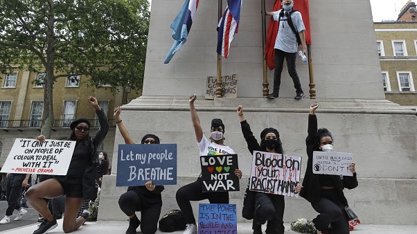 Londonban is a rasszizmus ellen tüntettek Londonban is a rasszizmus ellen tüntettek
