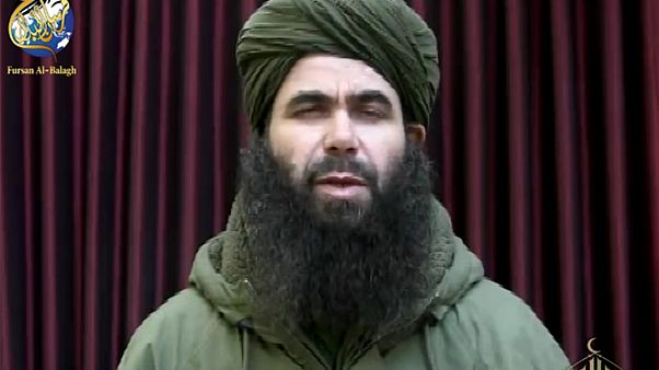 Forças francesas mataram líder da Al-Qaida no Magrebe Islâmico Forças francesas mataram líder da Al-Qaida no Magrebe Islâmico