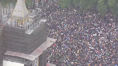 Massive protest in London against the murder of George Floyd