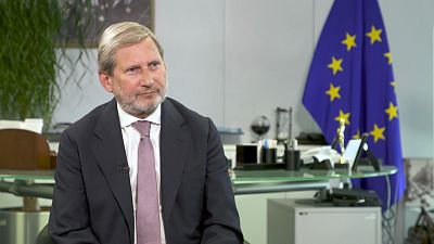 Johannes Hahn: Wiederaufbau-Mittel für eine leistungsfähigere europäische Wirtschaft
