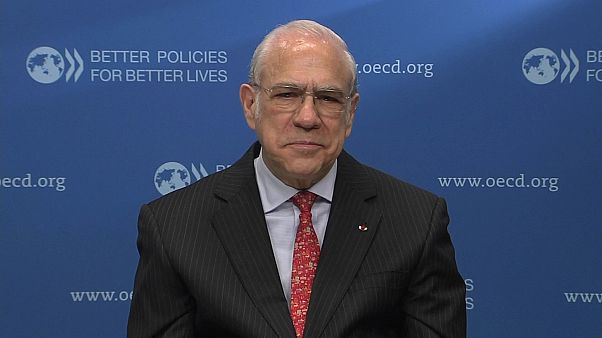 OECD Genel Sekreteri Angel Gurria: İkinci dalga ekonomik küçülmeyi yüzde 7,5'lere taşıyabilir OECD Genel Sekreteri Angel Gurria: İkinci dalga ekonomik küçülmeyi yüzde 7,5'lere taşıyabilir