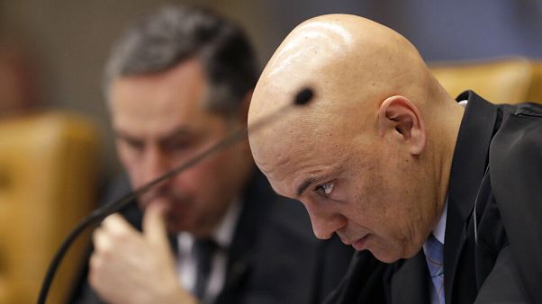 Juiz Alexandre de Moraes determinou ao governo a retomada da divulgação dos dados acumulados Juiz Alexandre de Moraes determinou ao governo a retomada da divulgação dos dados acumulados