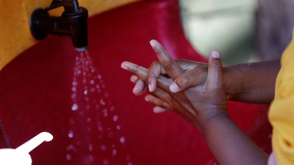 Polémicas na reabertura das escolas de ensino básico Polémicas na reabertura das escolas de ensino básico