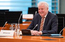 Berlin, 2020. május 20. - Horst Seehofer német belügyminiszter a kabinet heti munkaülésén