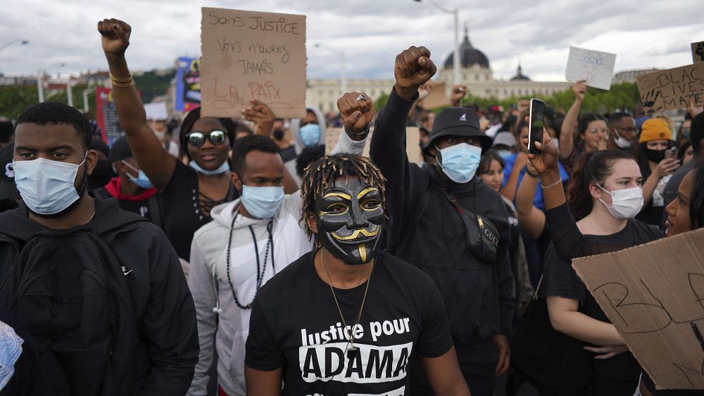 Violences policières : ils sont tués par la police, leurs proches réclament justice