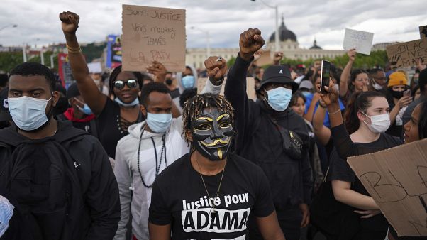 Cuestionada la violencia policial en Francia Cuestionada la violencia policial en Francia
