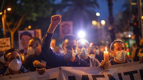 Nissan chiude a Barcellona. Troppa produzione a fronte di perdite enormi Nissan chiude a Barcellona. Troppa produzione a fronte di perdite enormi
