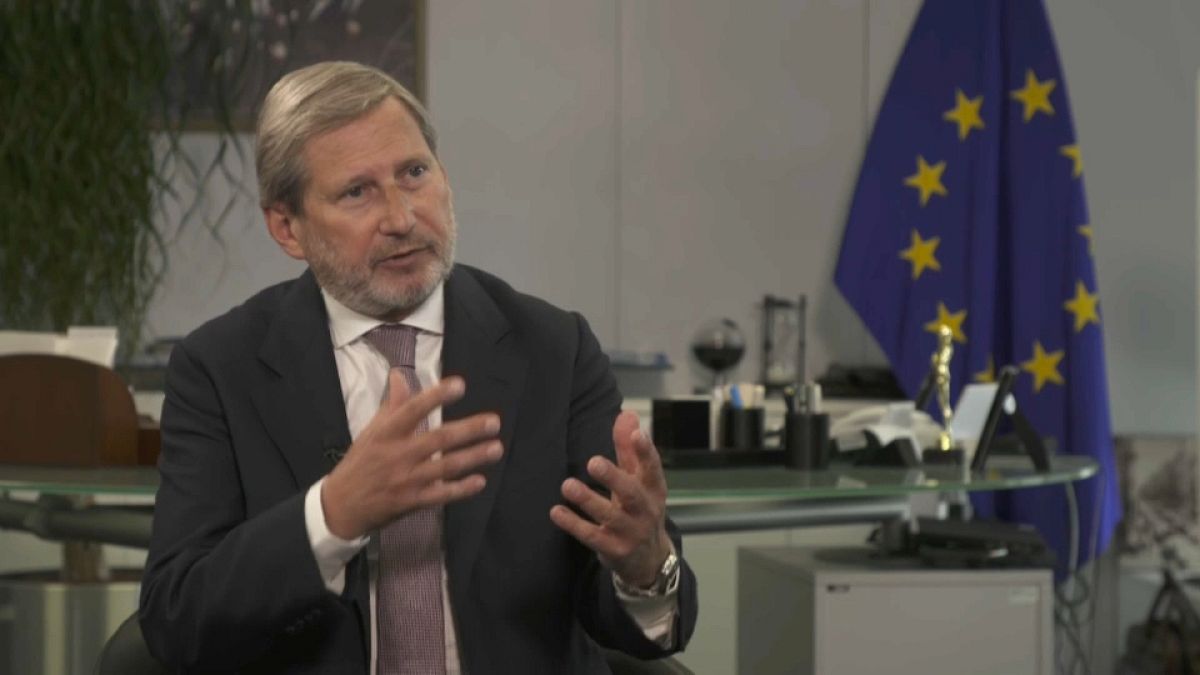 Commissioner Johannes Hahn talking to Euronews