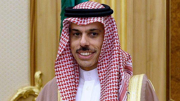 السعودية نيوز | 
    السعودية تعتبر الخطة الإسرائيلية لضم أجزاء من الضفة "تصعيدا خطيرا"
