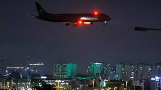 طائرة شحن إماراتية لحظة الهبوط في مطار بن غوريون الإسرائيلي - 2020/06/09