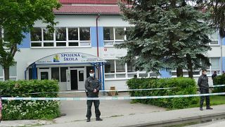 Пострадавшая от нападения школа в Словакии